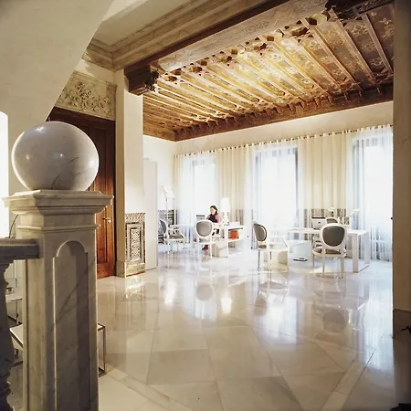 Hospes Palacio De Patos, A Member Of Design מלון גרנדה